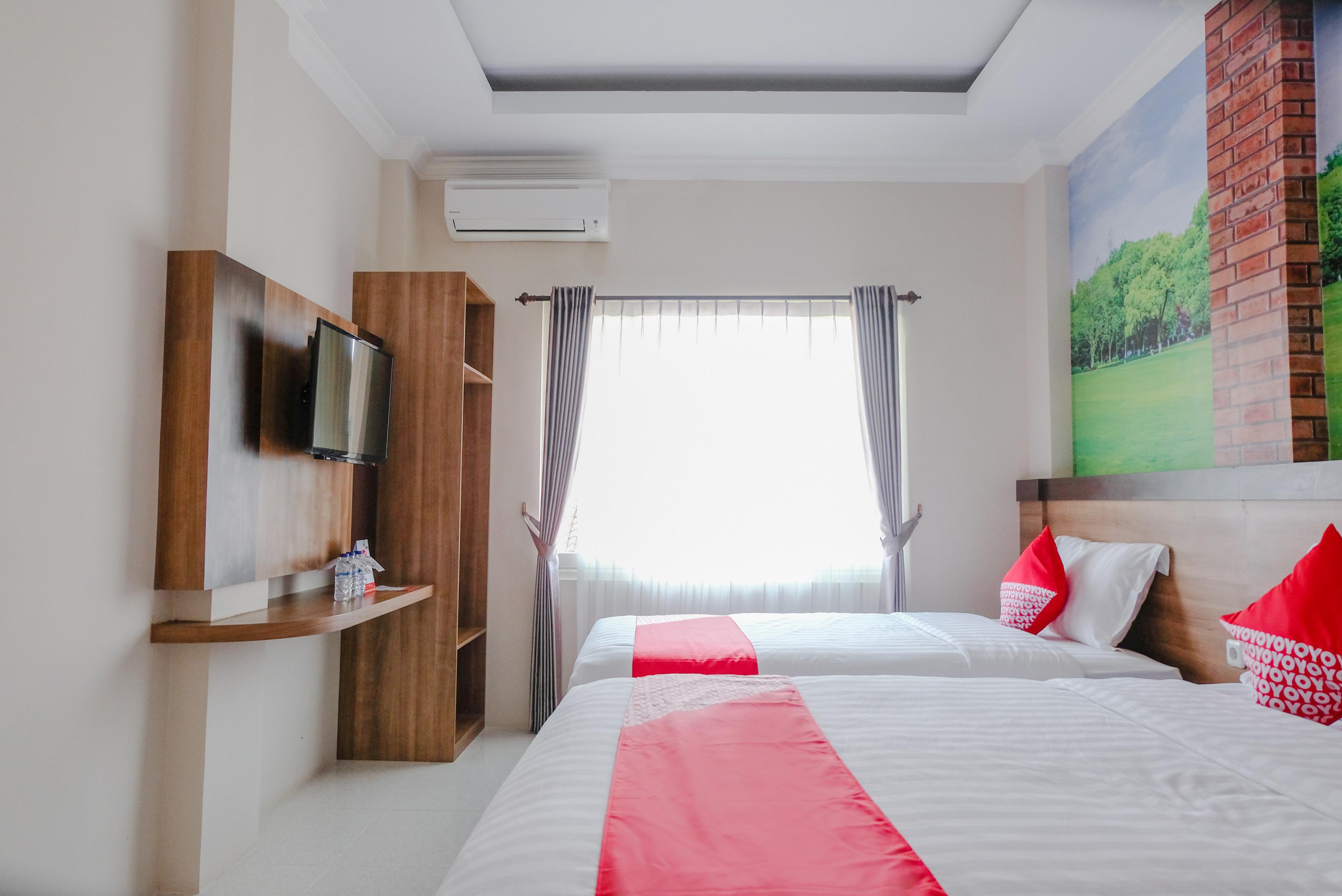 Noura Guest House Syariah Malang Esterno foto