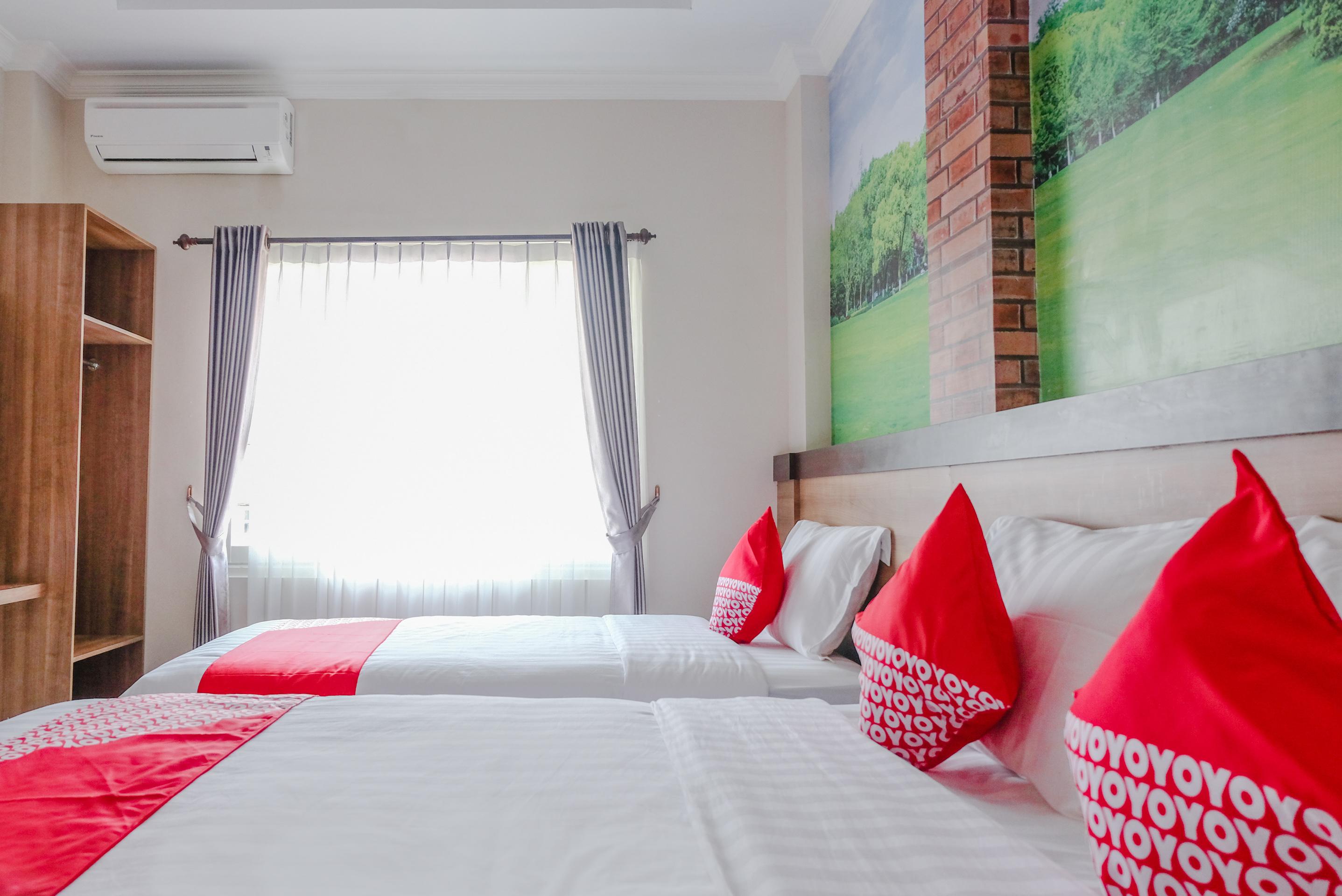 Noura Guest House Syariah Malang Esterno foto