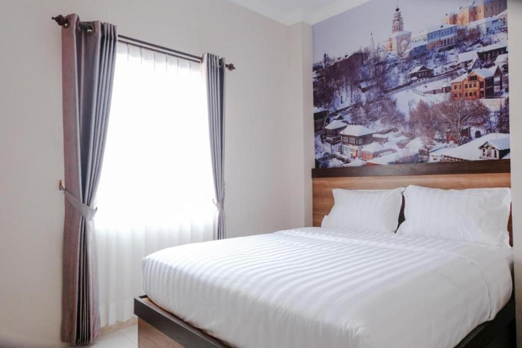 Noura Guest House Syariah Malang Esterno foto