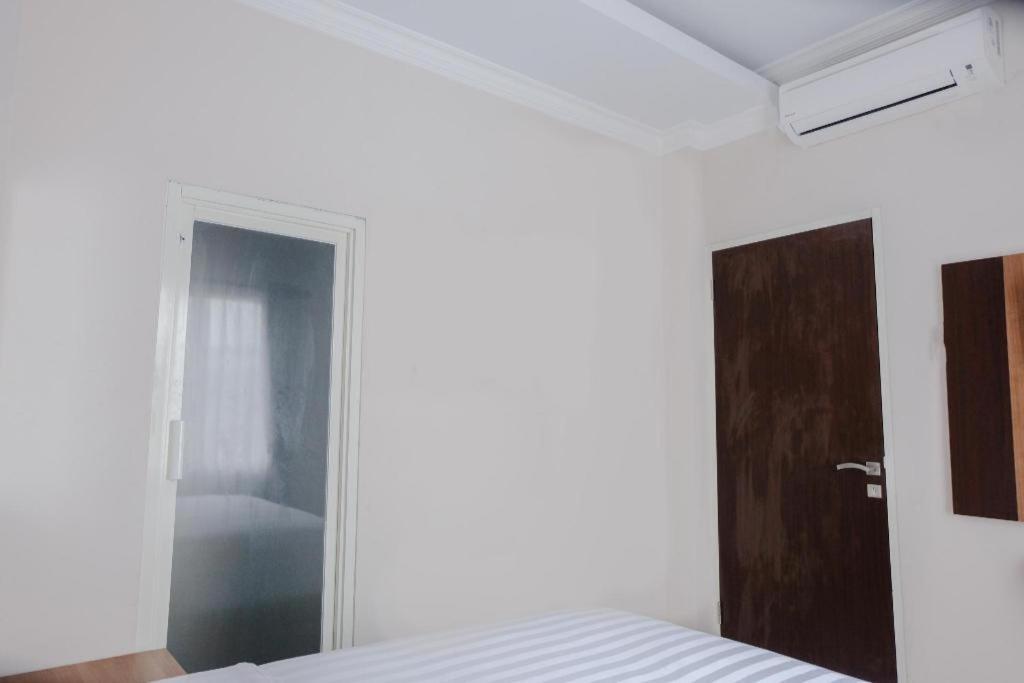 Noura Guest House Syariah Malang Esterno foto