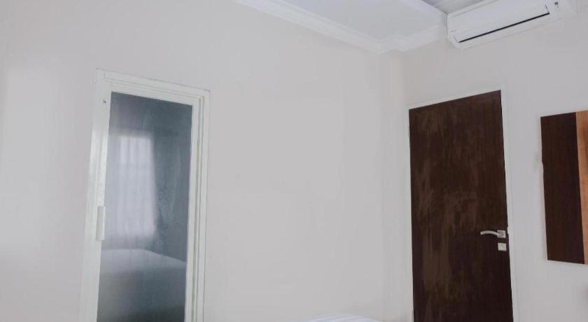 Noura Guest House Syariah Malang Esterno foto